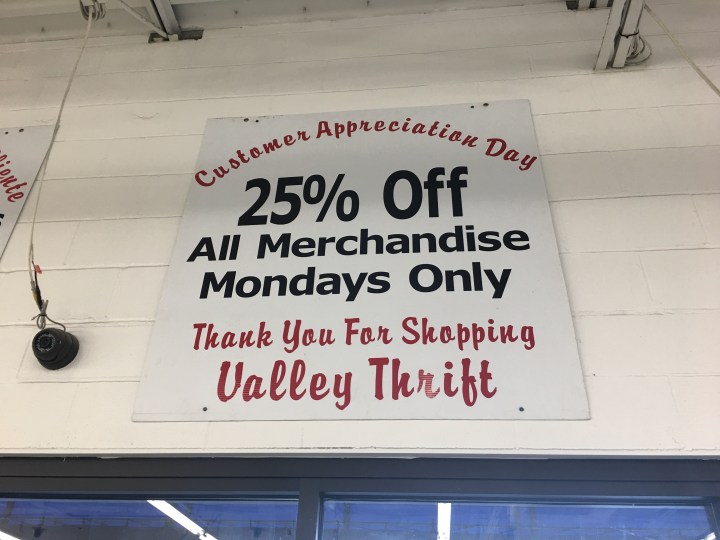 Valley Thrift sign